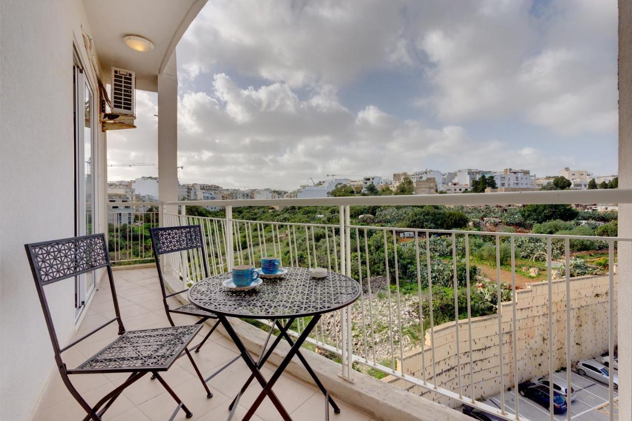Modern Apartment In The Best Location, Perfect For Families スリーマ エクステリア 写真
